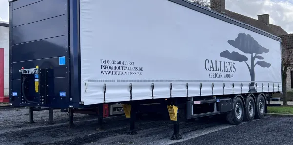 Callens schuifzeiltrailer