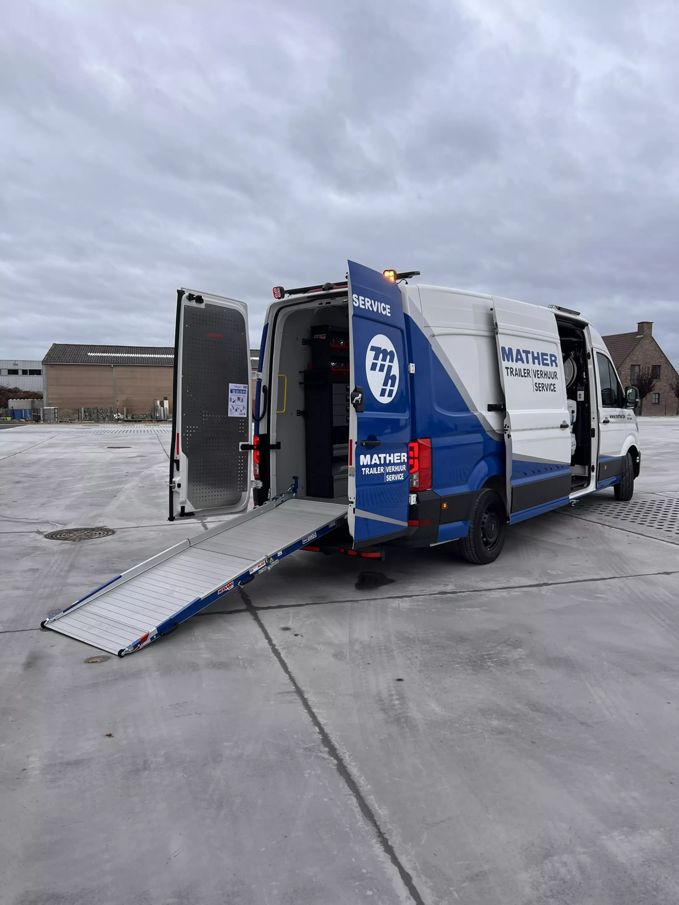 Service VAN Mather